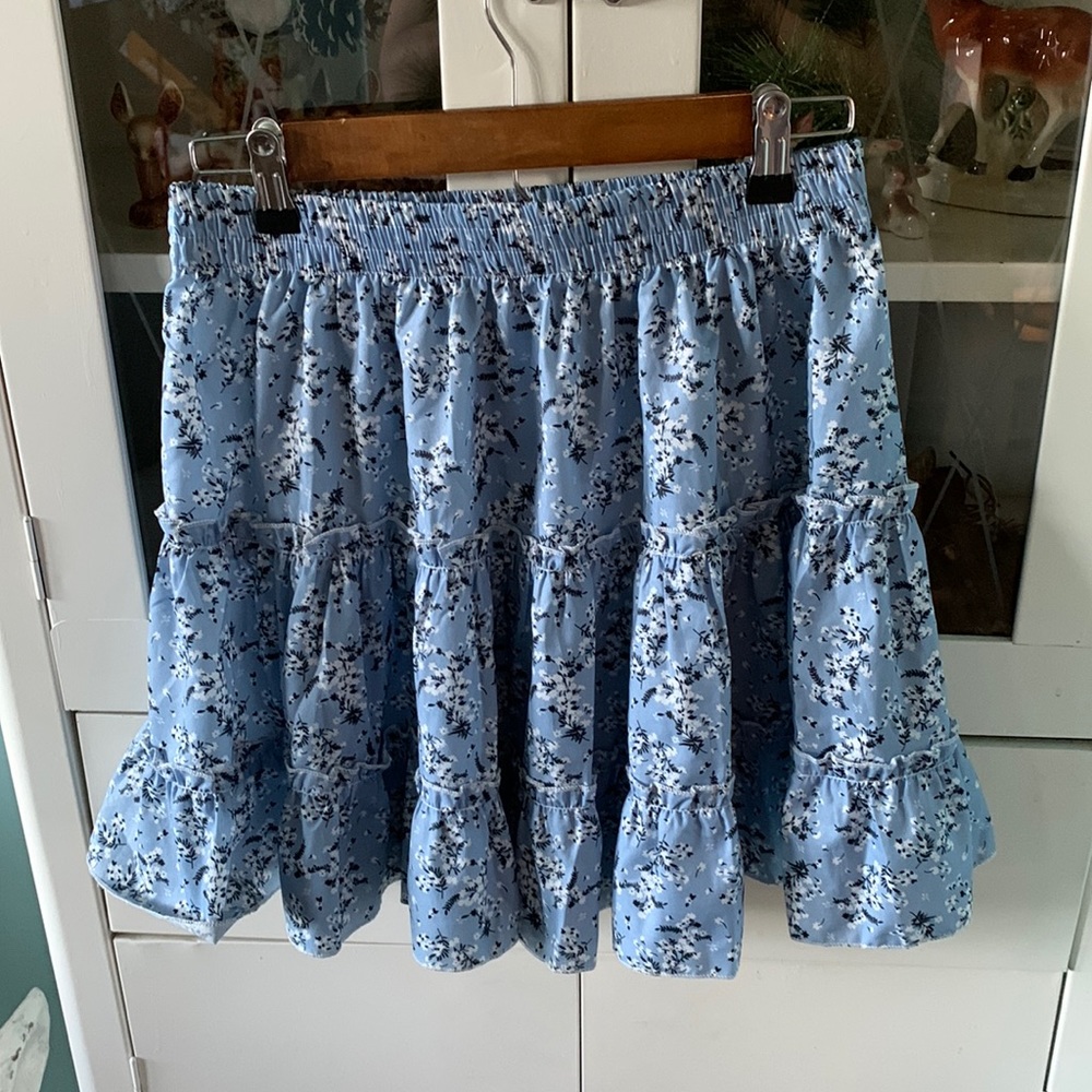 RomWe sz M skirt euc light weight